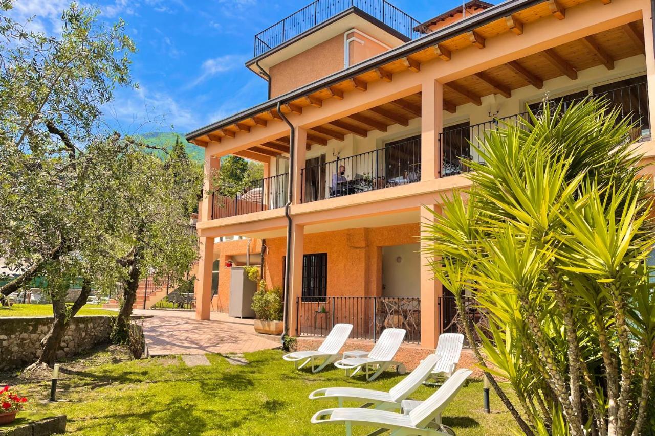 Albergo Vittoria Toscolano Maderno Ngoại thất bức ảnh